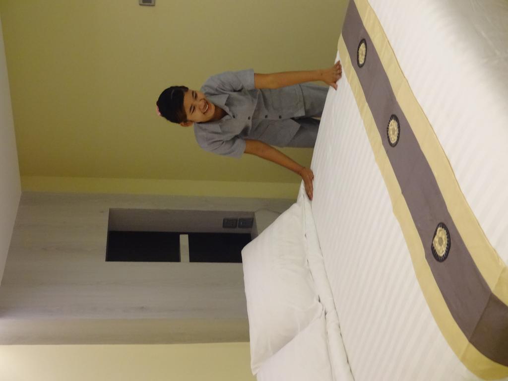 Hotel Mila Noa Янгон Екстериор снимка
